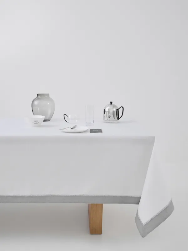 Скатерть, 160х160 см, с люрексом, полиэстер, бело-серая, Milky way, image-0