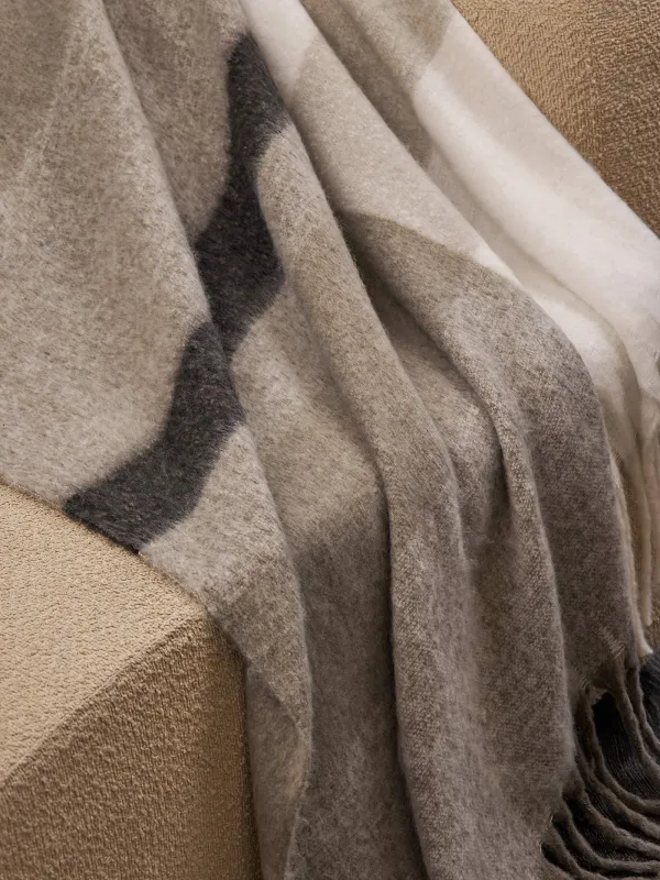 Плед, 150х170 см, с бахромой, акрил, серо-бежевый, Клетка, Hazel, image-1