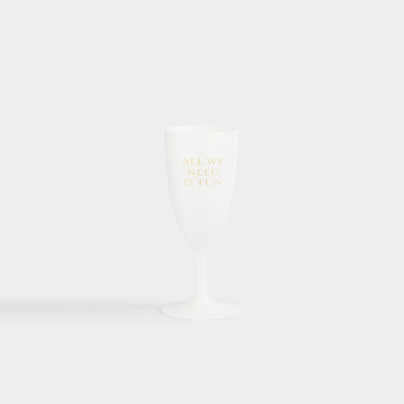 Бокал для шампанского, All we need is fun, Course, image-1