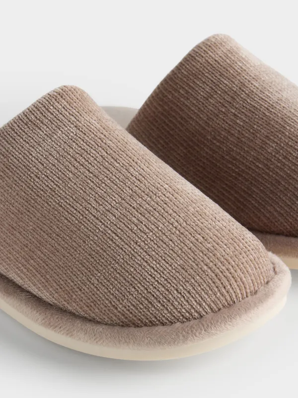 Тапочки женские, Chenille, image-2