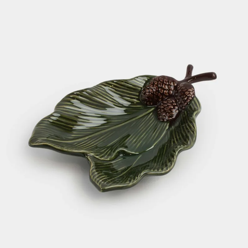 Блюдо, 22х15х5 см, керамика, зеленое, Шишки на еловых ветках, Forest whispers