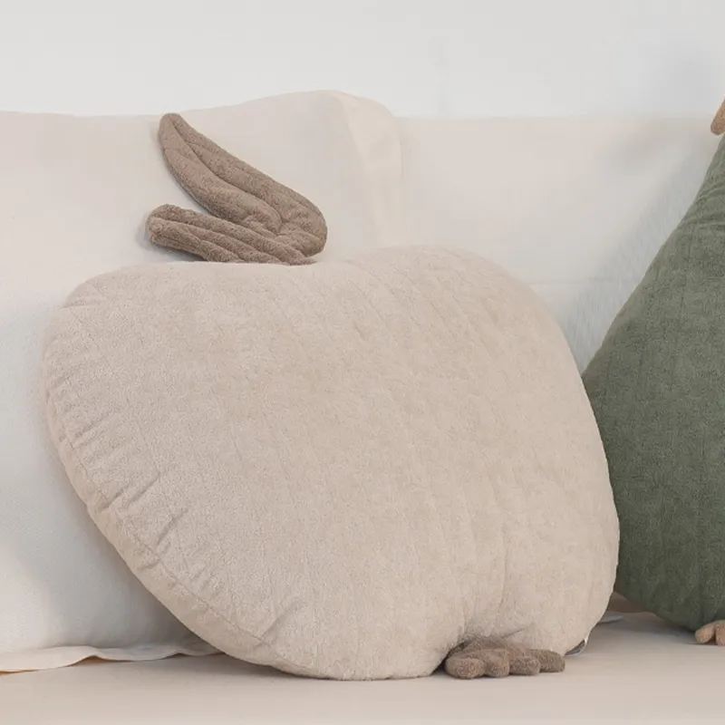 Подушка декоративная, 45x54 см, букле, бежевая, Яблоко, Boucle figure