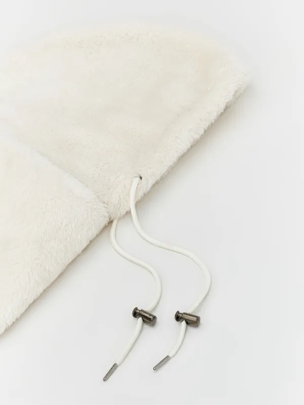 Капор детский, единый размер, с завязками, шерпа, молочный, Cutecor, image-1