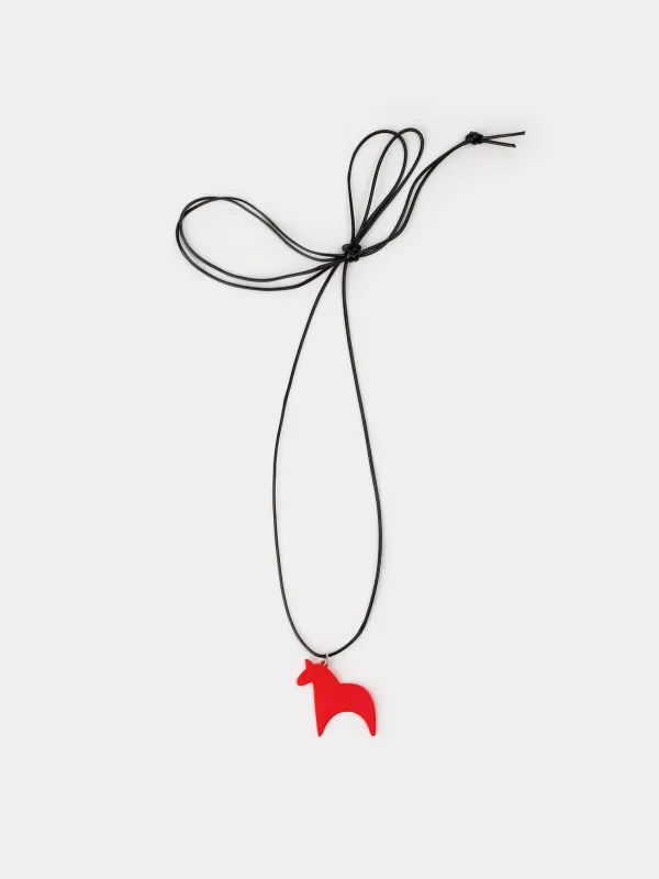 Цепочка-шнурок, 1,5 м, с подвеской, нейлон/акрил, Красная лошадь, Jewelry horse, image-0