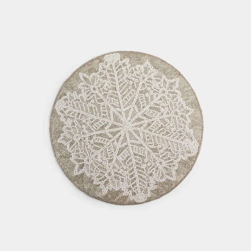 Салфетка под приборы, 36 см, бисер, круглая, серебристая, Снежинка, Art beads