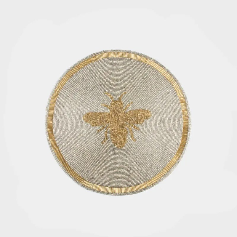 Салфетка под приборы, 36 см, бисер, круглая, молочно-золотистая, Пчела, Art beads