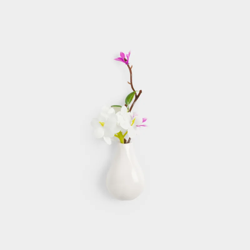 Магнит, 8 см, полирезин/пластик, молочный, Ваза с цветами, Bloome