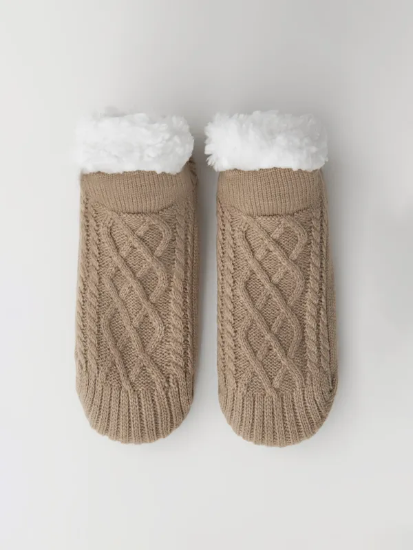 Носки женские, домашние, акрил/шерпа, песочные, Косы, Knitted soft, image-0