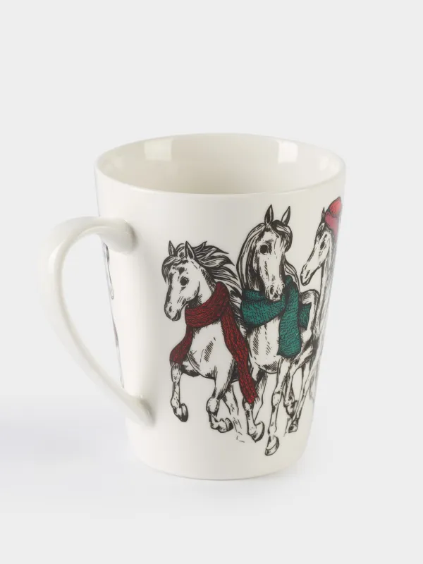 Кружка, 420 мл, Лошади в шарфах и шапке, Horse trio, image-1