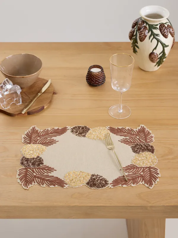 Салфетка под приборы, 30x45 см, Шишки на ветках, Conifers, image-1