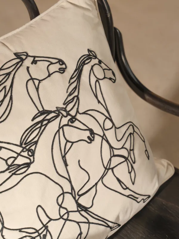 Подушка декоративная, 45х45 см, вельвет, молочно-черная, Лошади, Velvet, image-4