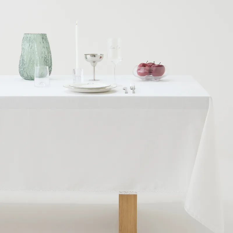 Скатерть, 170х250 см, с покрытием PU, полиэстер/вискоза/лен, белая, Кружево, Comely lace