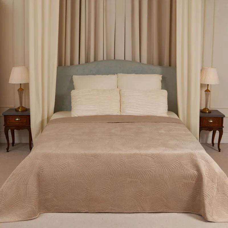 Покрывало, 220х240 см, стеганое, полиэстер, бежево/серое, Пальмовый лист, Stitch velvet