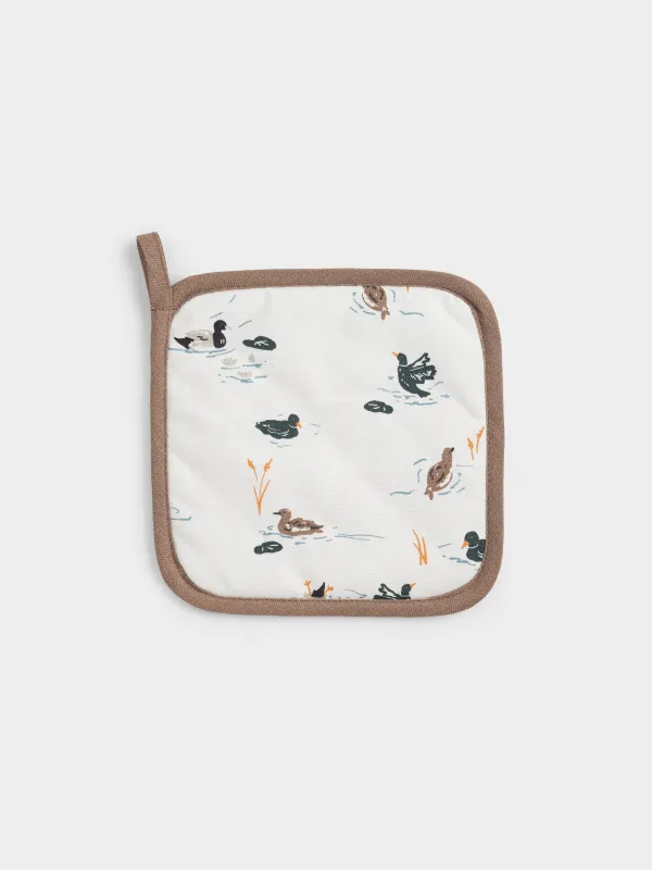 Прихватка, Ducks in pond, image-0