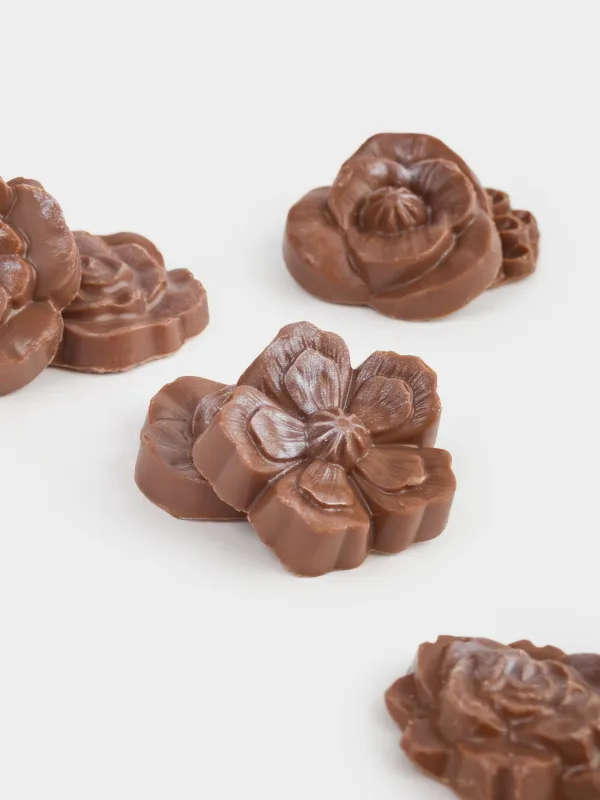 Шоколад, 90 гр, 9 шт, молочный, бельгийский, Цветы, Handmade chocolate, image-1