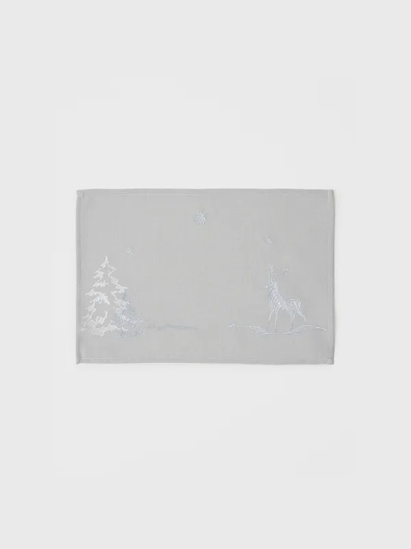 Салфетка под приборы, 30х45 см, полиэстер, прямоугольная, светло-серая, Олень и ели, Forest fawn, image-0