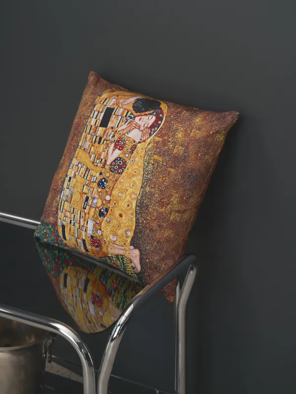 Подушка декоративная, 45х45 см, Поцелуй, Климт, Art поцелуй, image-2