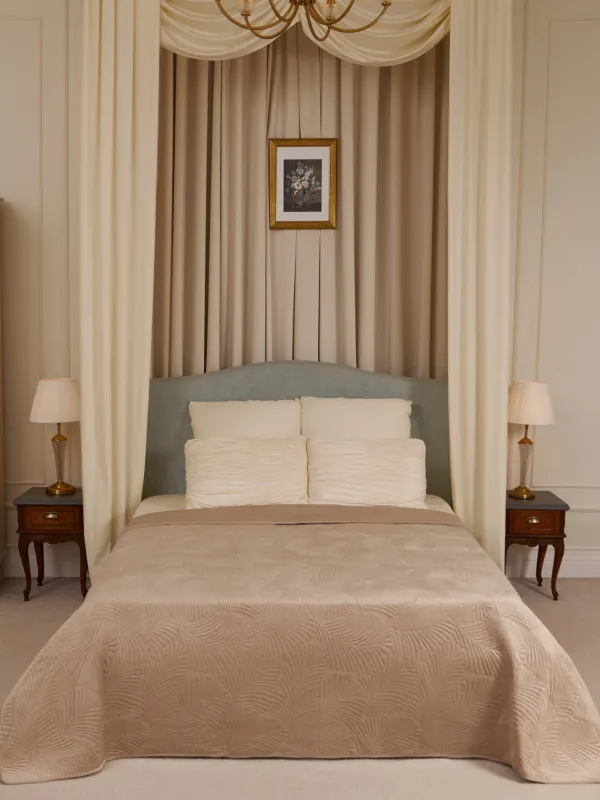 Покрывало, 220х240 см, стеганое, полиэстер, бежево/серое, Пальмовый лист, Stitch velvet, image-0