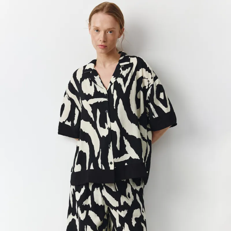 Рубашка женская, с коротким рукавом, Emarita