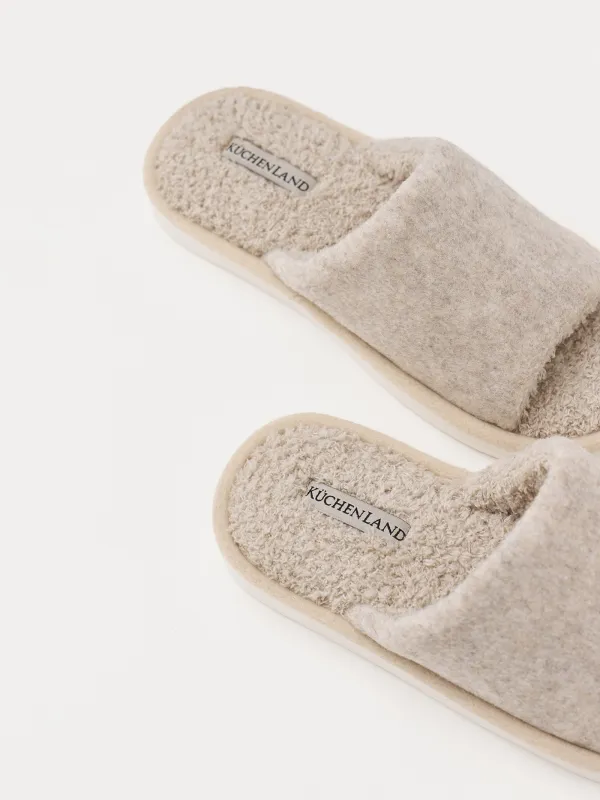 Тапочки женские, Curled, image-4