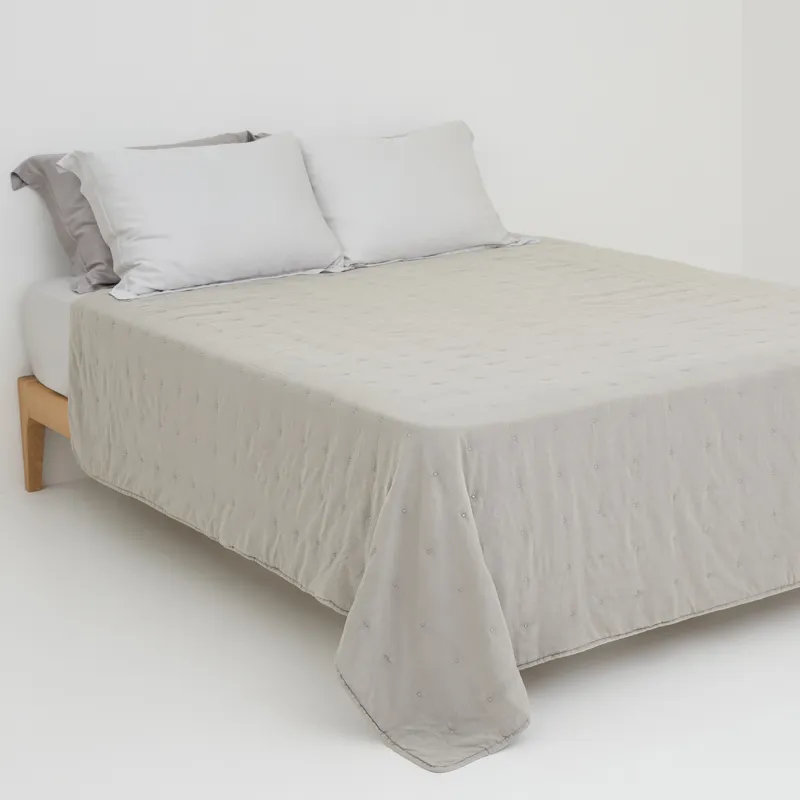 Покрывало, 220х240 см, стеганое, микрофибра, песочное, Stitch