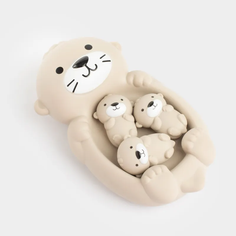 Набор игрушек для купания, 4 пр, ПВХ, бежевый, Выдра с семьей, Kiddy, image-1