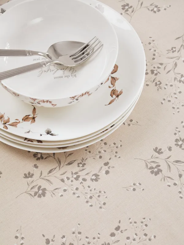 Скатерть, 170х250 см, с покрытием PU, полиэстер/вискоза/лен, бежевая, Ветки с цветами, Branches, image-3