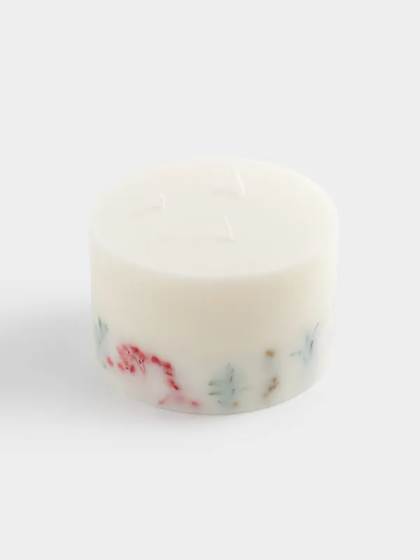 Свеча ароматическая, 7 см, три фитиля, с сухоцветами, белая, Sage Fragrance, Balmy spring, image-1