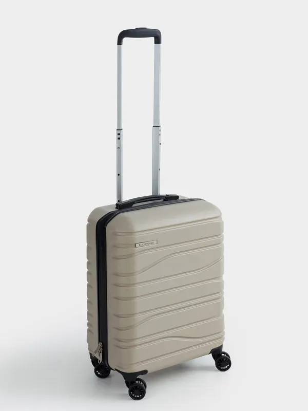Чемодан S, 39х22х55 см, 2,7 кг, Travel comfort, image-0