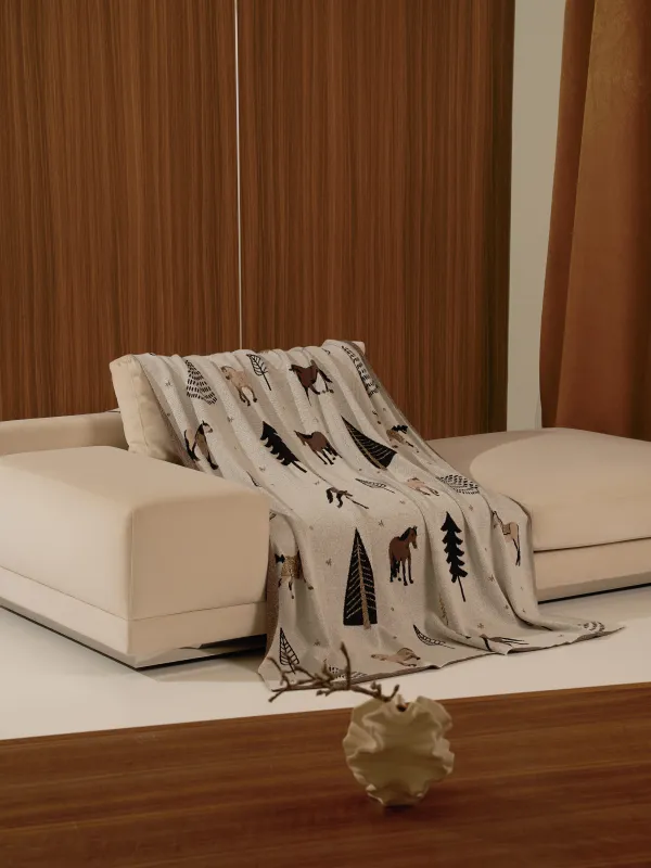 Плед, 130х170 см, хлопок/люрекс, белый, Лошади и елки, Forest horse, image-1