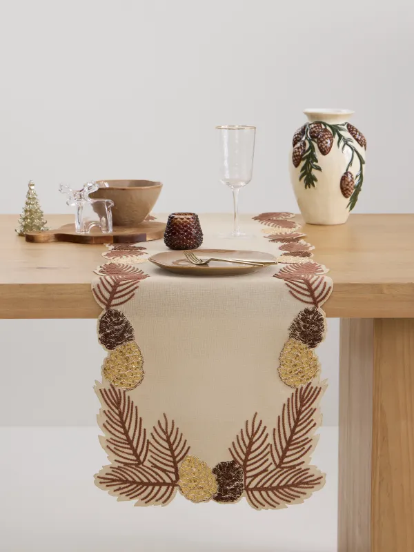 Дорожка настольная, 40х160 см, полиэстер, бежевая, Шишки на ветках, Conifers, image-2