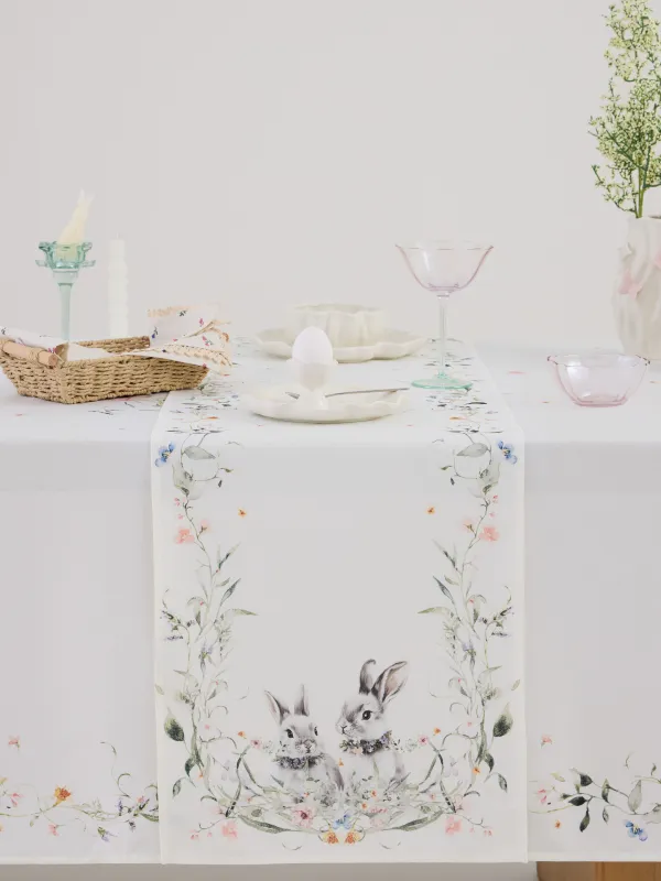 Дорожка настольная, полиэстер, белая, Rabbits in flower, image-2