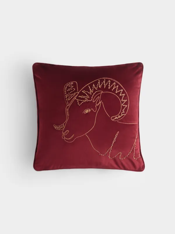 Подушка декоративная, 45х45 см, Баран, Velvet, image-0