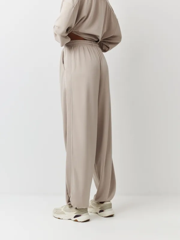 Брюки женские, р. S, модал/полиэстер/спандекс, бежевые, Alice, image-3