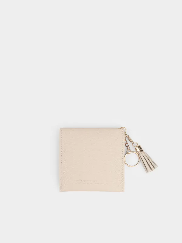 Кошелек женский, 10х10 см, на кнопке, с кисточкой, полиуретан, молочный, Memo, image-1